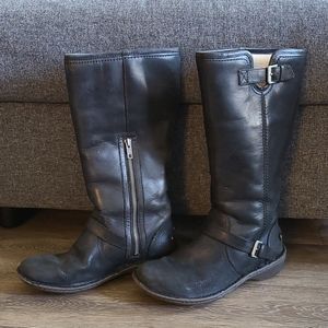 Black leather Ugg mid calf boots (size 7)